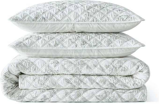Martha Stewart - Twin Quilt Set, 100% Cotton Reversible Bedding Set, Incredibly Soft Feel for Year Round Comfort, 2 Piece Bed Set with Matching Pillowcase (Vine Flora Green)
